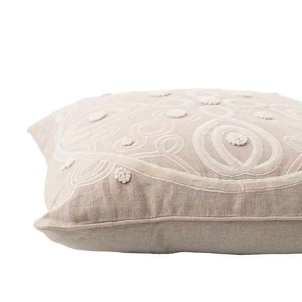 Berry & Thread 18" Pillow - Natural