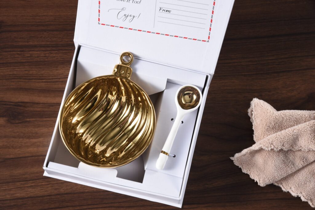 Get Gifty . Sets . Enjoy!-The Ornament Set