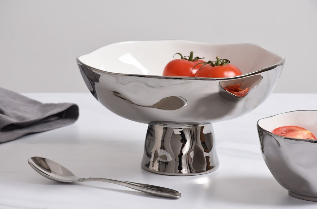 Thin and Simple-Footed Bowl