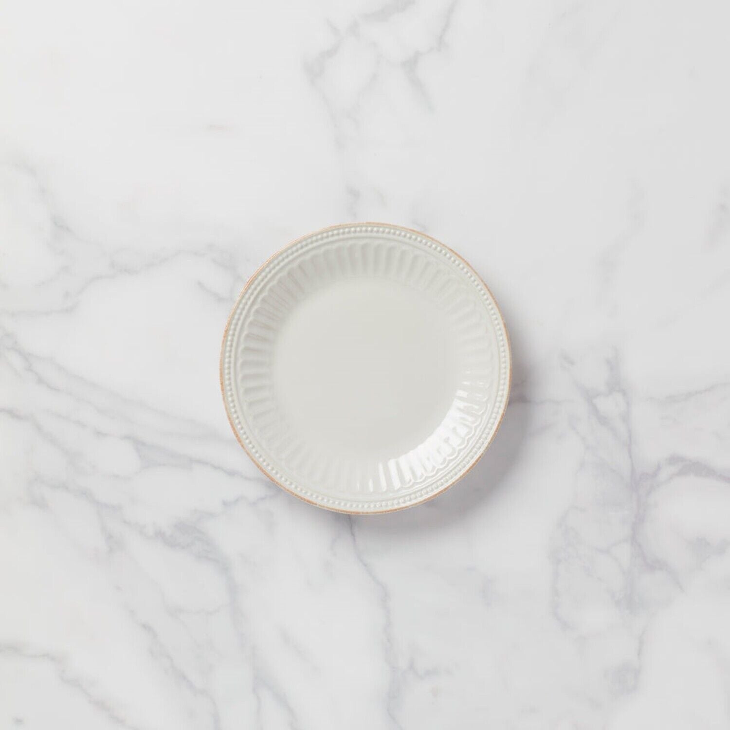 French Perle Groove White Accent Plate